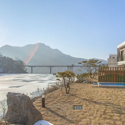 Chuncheon Yunseuljae Pension Hotel dekat Kimyoujeong