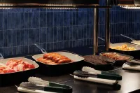 Hilton Leeds City - breakfast