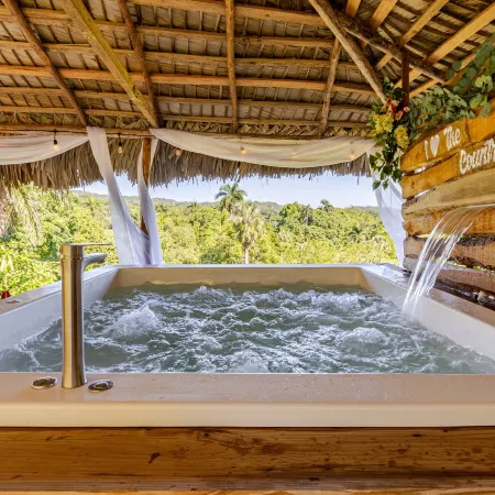 valley view, Damajagua, Playateco, Jacuzzi, camp