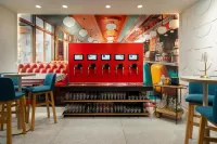 Hotel Continental Miami Beach, Tapestry Collection by Hilton - bar