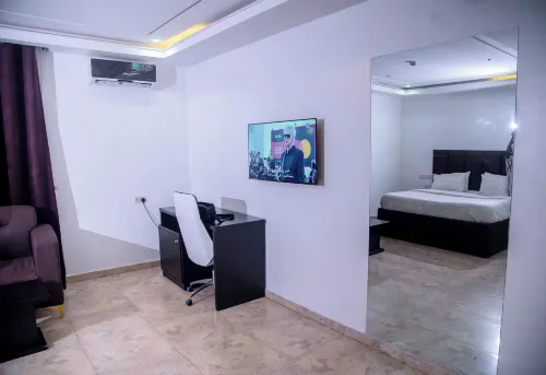 Orison Hotel