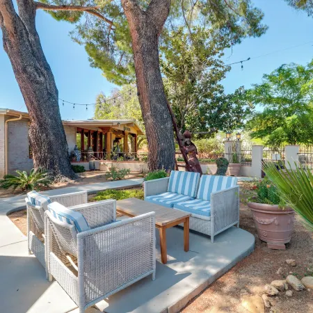 Hike, Shop & Relax: Tucson Home w/ Swim Spa Access