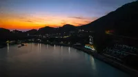 Namhae Daonhae Pool Villa - ペンション