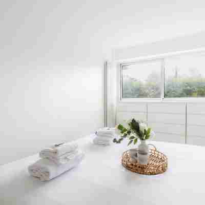 A haven of peace in Neuilly sur Seine Rooms