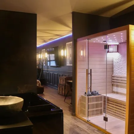 La Suite des Arcades Grand Place Sauna et Balneo Отели в г. Аррас