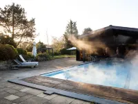 Fredrick's Hotel & Spa - Pools