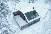 Suomu Aurora Glass Resort Hotel di 
