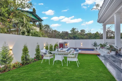 ELIVAAS キマディ ハウス 4 BHK ウィズ プール - プライペートプール