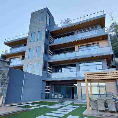 Ultra Luxury Boutique Apartment - Murree Hotel Exterior