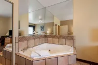 Turquoise Inn and Suites Cortez Near Mesa Verde - Wifi