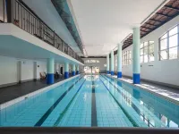 Century Club - Luxury Apartment Hotels Hotels in Century City