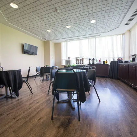 Residence & Conference Centre - Windsor