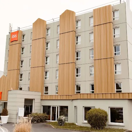 Ibis Clermont Ferrand A71 A75 la Méridienne