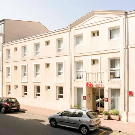 ibis Rochefort