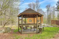 Catskills Serenity! Cozy Vintage Cabin on 10 Acres - 3 stelle