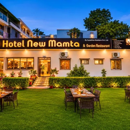 Hotel New Mamta by Ssh 350 Metres from Nakki Lake