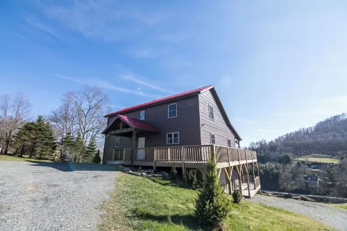 Rosey Outlook Hot Tub, Great Views, Pool Table, Between Boone & Blowing Rock - Chalets