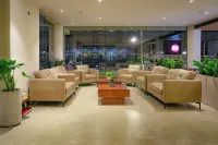 Alora Grand Hotel - 2-Star