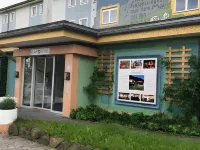 Elan Hotel - Parking