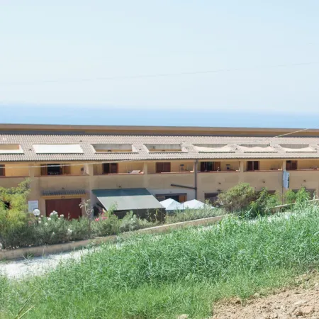 Case Vacanza Renella 3 Beds Balcony, Wifi, Self-Catering, 200mt from the Sea