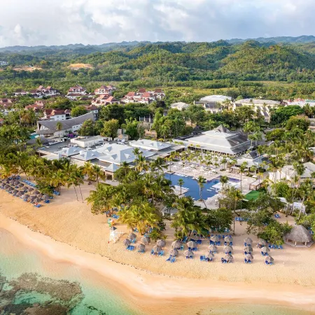 Bahia Principe Explore El Portillo - All Inclusive