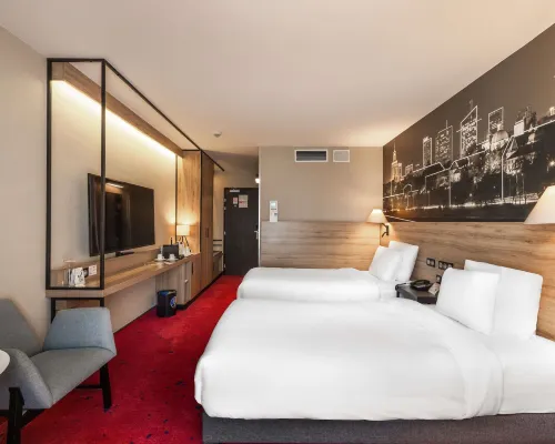 Hotel Mercure Warszawa Centrum Hoteles cerca de Plaza Defilad