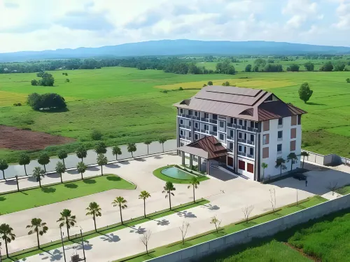 Sann View Hotel - parking