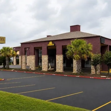 Howdy Hotel