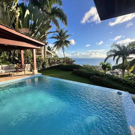 Villa with private pool and sea view in Samaná