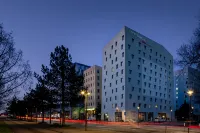 Seven Urban Suites Nantes Centre - bar