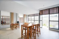 RedDoorz Syariah Near Maguwoharjo Yogyakarta - 2-Star
