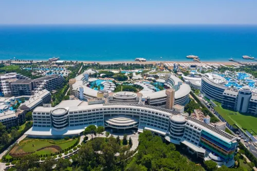 Cornelia Diamond Golf Resort & Spa - Havudsigt