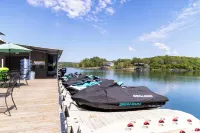 Resort Cabin w/ Firepit, Spacious Deck & Outdoor TV - 2 Miles to SDC - Chalets