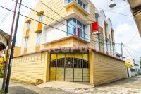 Adam Malik Guesthouse Near Regale ICC Medan Mitra RedDoorz - 2-Star