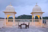 Atulya Niwas - Aravali Views - موقف سيارات