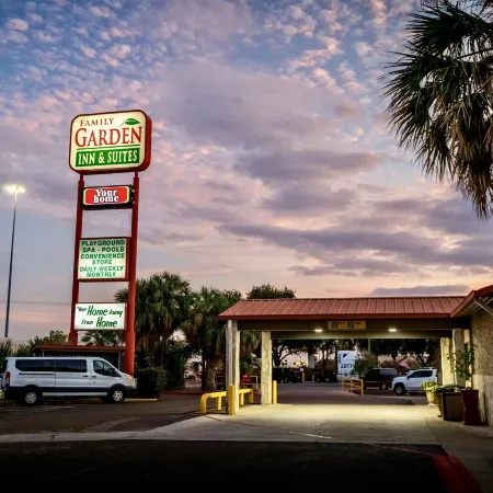 Family Garden Inn & Suites
