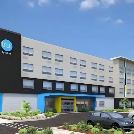 Tru by Hilton Perrysburg Toledo