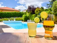 Ibis Budget Millau Viaduc - Swimmingpools