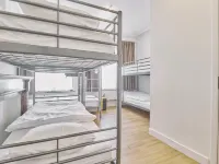 The Legacy by 2Go4 City Center Hotels near Jette Train Station