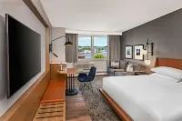 Sheraton Portsmouth Harborside Hotel - 4-Star