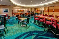 SpringHill Suites Norfolk Old Dominion University - breakfast