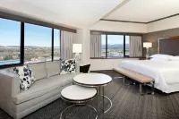 Sheraton Anchorage Hotel - parking