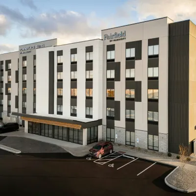 TownePlace Suites Cincinnati Oakley Hotels near Cincinnati Observatory Center