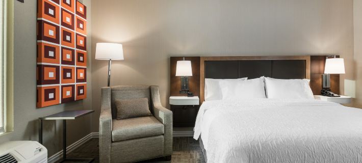 Hampton Inn & Suites West Melbourne-Palm Bay Road Hotels in Brevard County