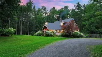 Bow & Beam by Avantstay Timber-frame Retreat + Chef's Kitchen + Game Room 3.5 Acres + Trails - Bintang 3