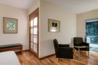 AC Hotel Alcala de Henares - 4 ดาว