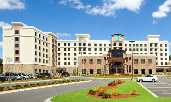 Embassy Suites by Hilton Fayetteville Fort Bragg