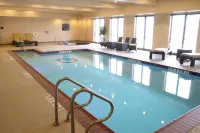 Hampton Inn & Suites Bastrop - Pools