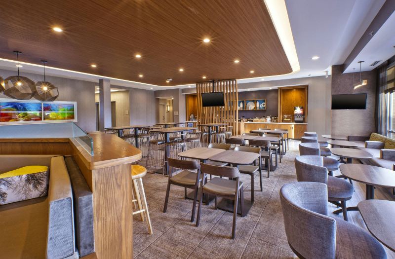 SpringHill Suites St. Joseph Benton Harbor photo 5