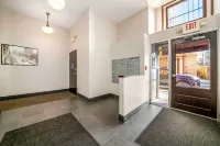 Parking, Walk to Convention Center, Secured Entry - Condos